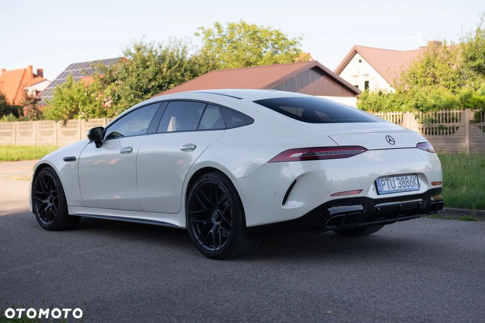 Mercedes-Benz AMG GT 63 S 4Matic+ Speedshift MCT 9G - 11