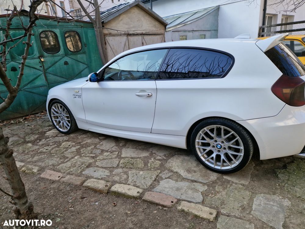 BMW Seria 1 123d Coupe - 8