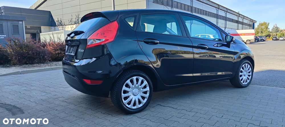 Ford Fiesta - 6