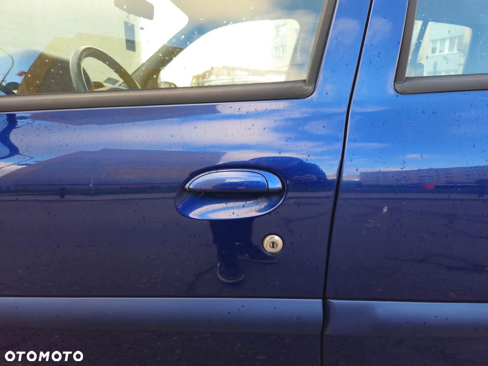 Renault Thalia 1.2 16V All Inclusive - 3