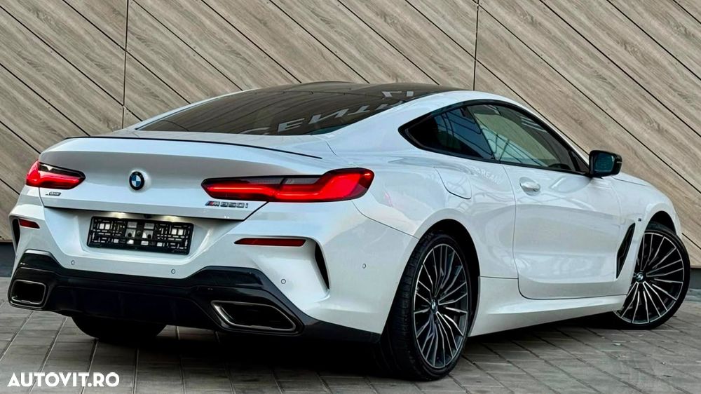 BMW M8 - 2