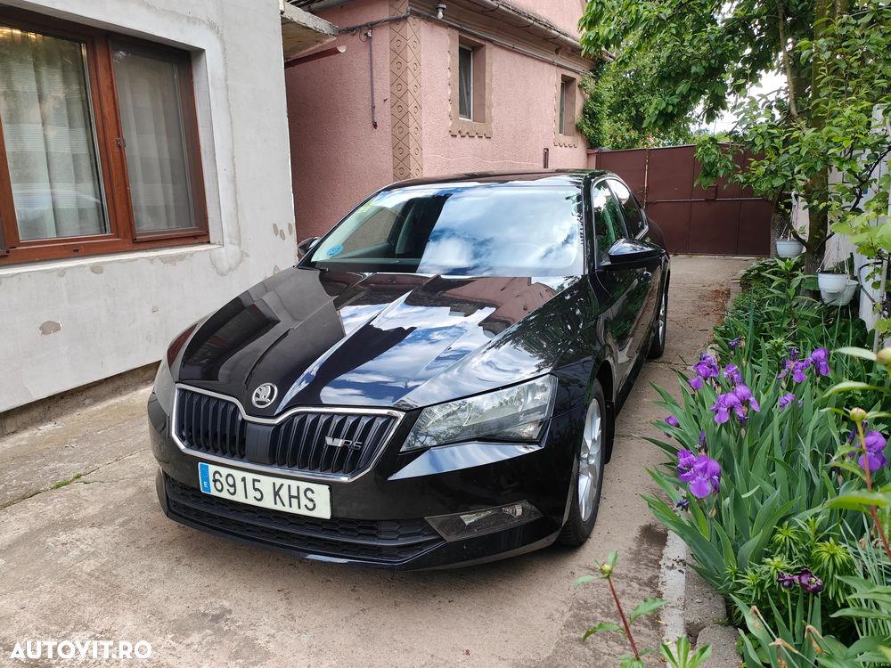 Skoda Superb 2.0 TDI DSG Active - 1