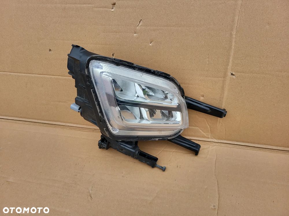 HALOGEN PRAWY DRL KIA OPTIMA HYBRID 92202-4U650 - 2