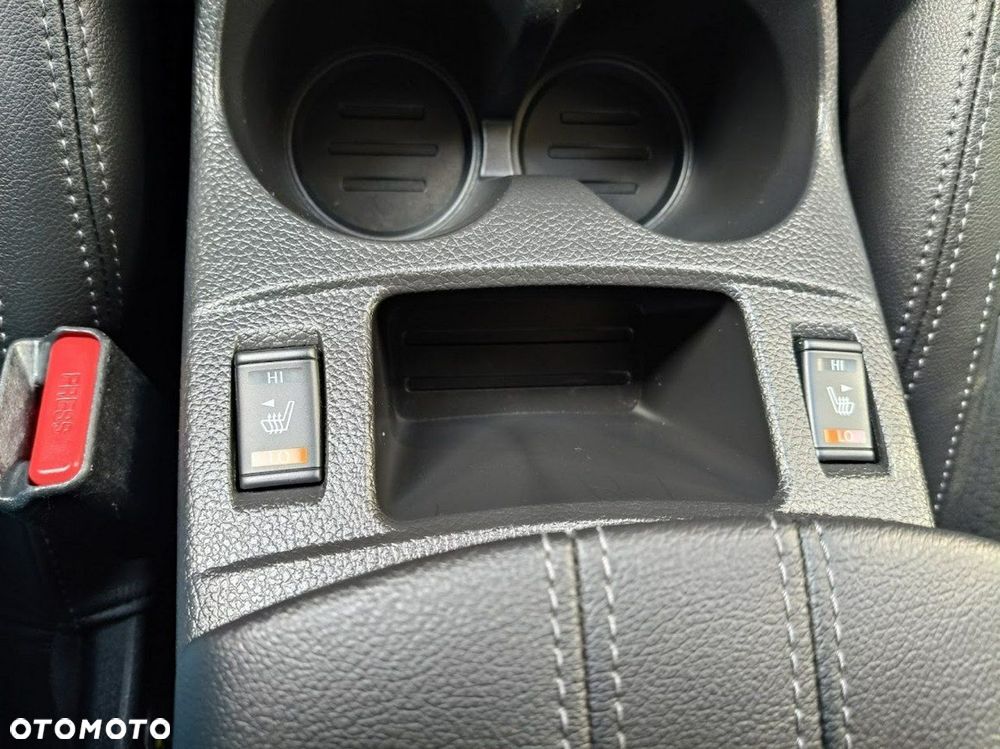 Nissan Qashqai 1.6 DIG-T Tekna - 33