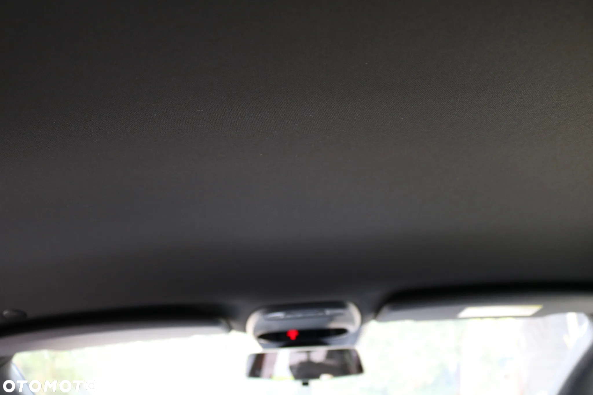 Volvo V40 D4 Drive-E R-Design Momentum - 7