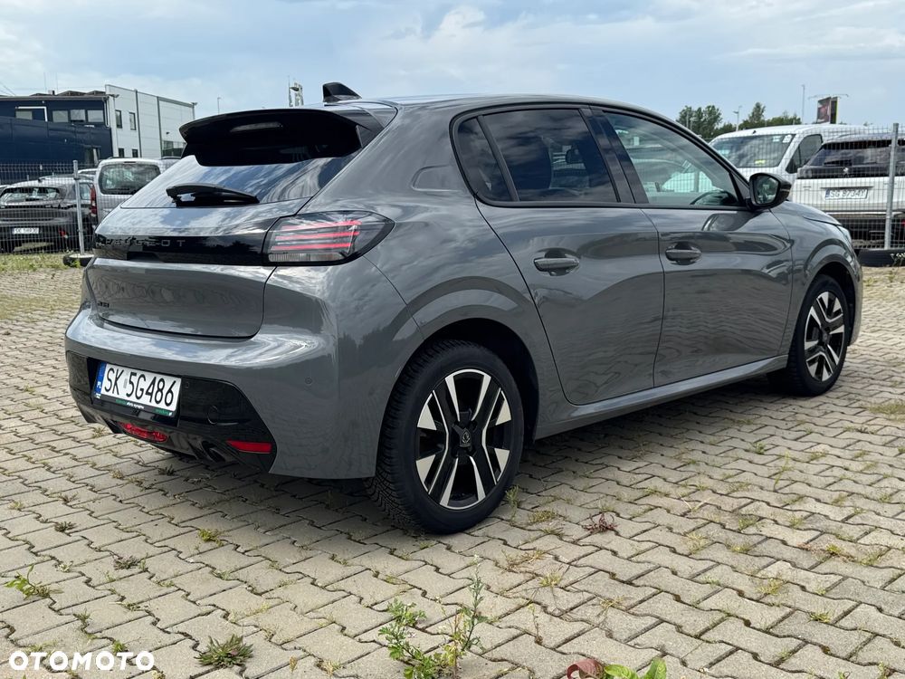 Peugeot 208 1.2 T Allure S&S - 17