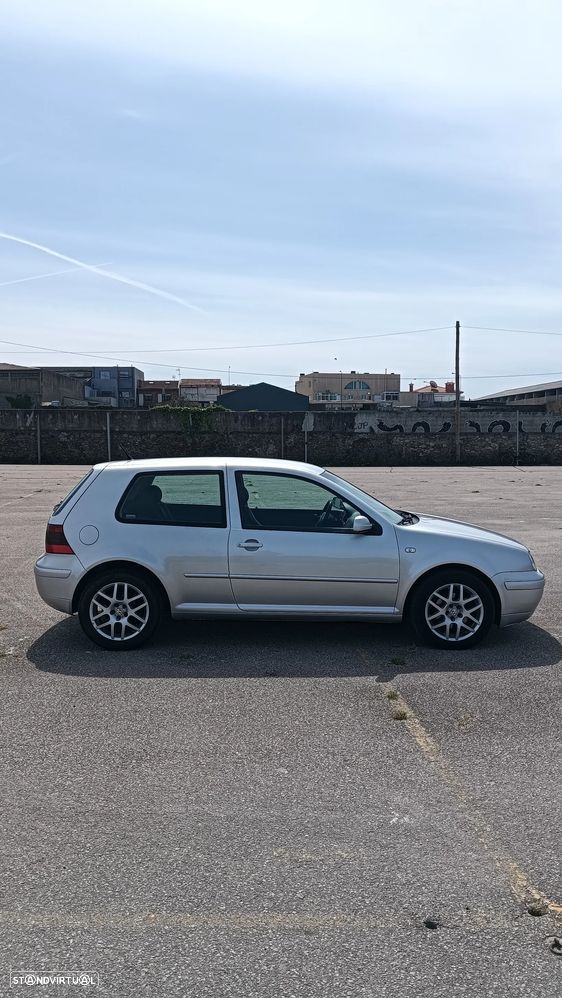 VW Golf 1.9 TDi Highline - 10
