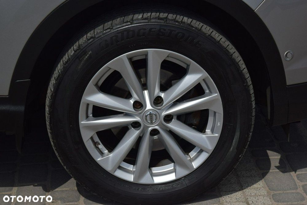 Nissan Qashqai 1.6 dCi 4x4 360 S&S - 12