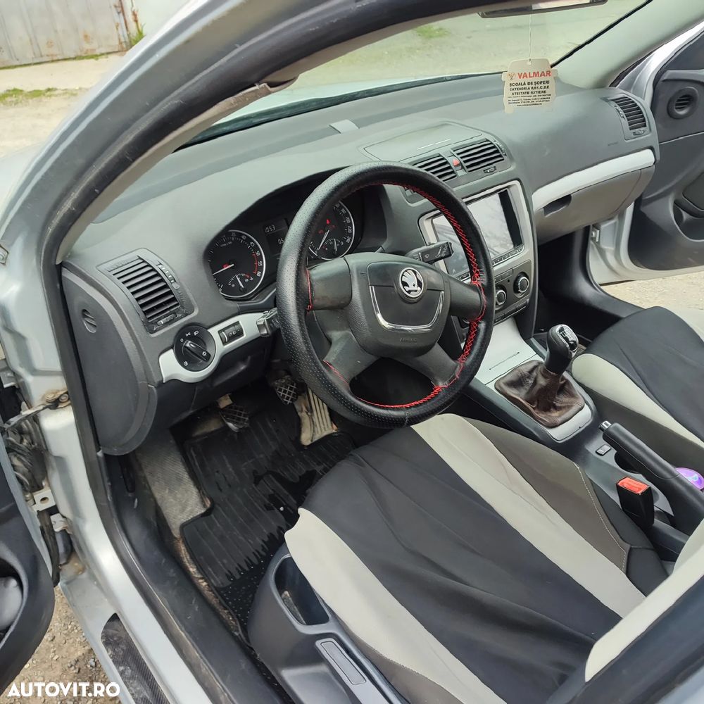 Skoda Octavia 1.6 TDI DPF Classic - 3