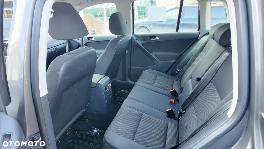 Volkswagen Tiguan 2.0 TDI BlueMot Trend&Fun - 8