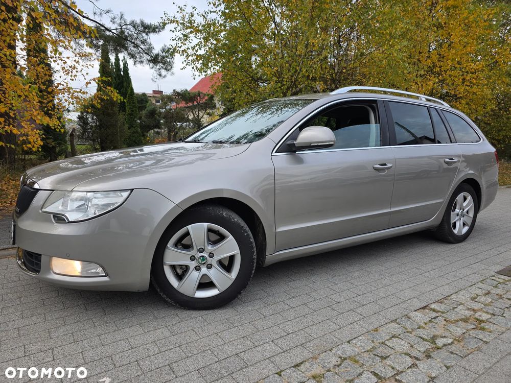 Skoda Superb Combi 1.6 TDI Green tec Ambition - 1