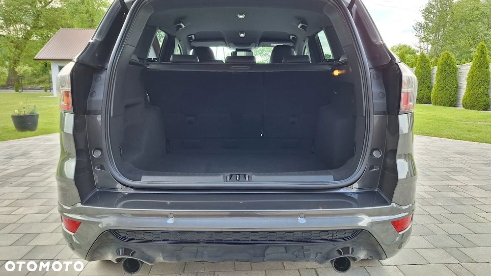 Ford Kuga 1.5 EcoBoost FWD ST-Line - 37