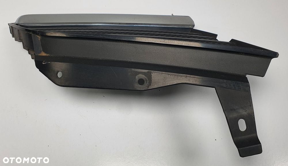 KRATKA ATRAPA ZDERZAKA PRAWA CHROM NISSAN PRIMERA P12 62320-AU300 - 4