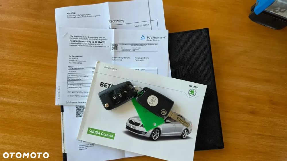 Skoda Octavia 2.0 TSI DSG RS 230 - 37