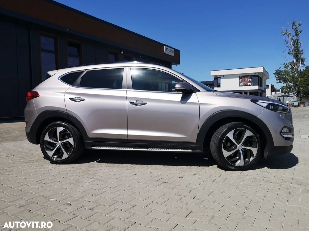 Hyundai Tucson 2.0 CRDI 4WD 6AT Premium+ - 1