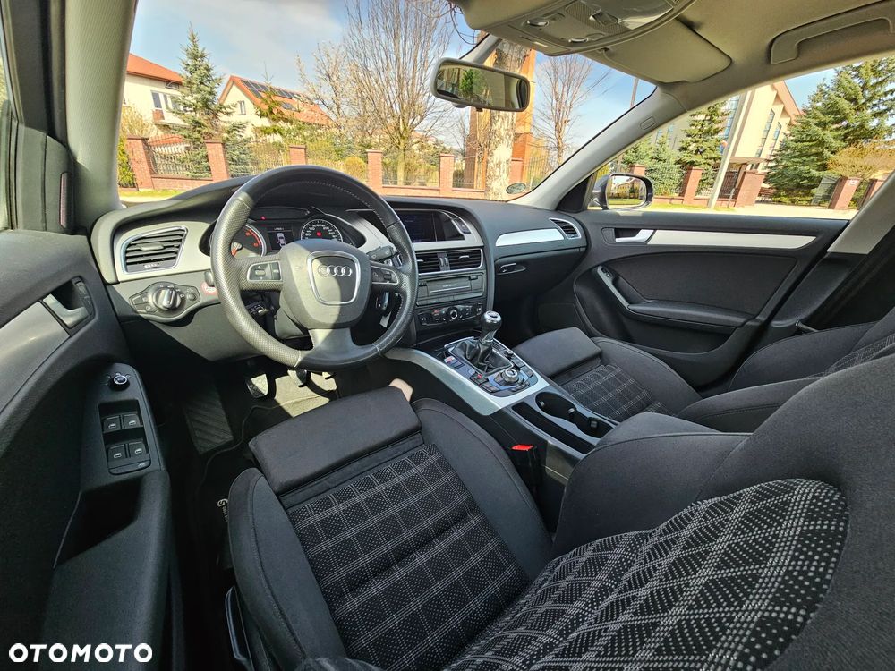 Audi A4 Limousine 2.0 TDI DPF S line Sportpaket (plus) - 8