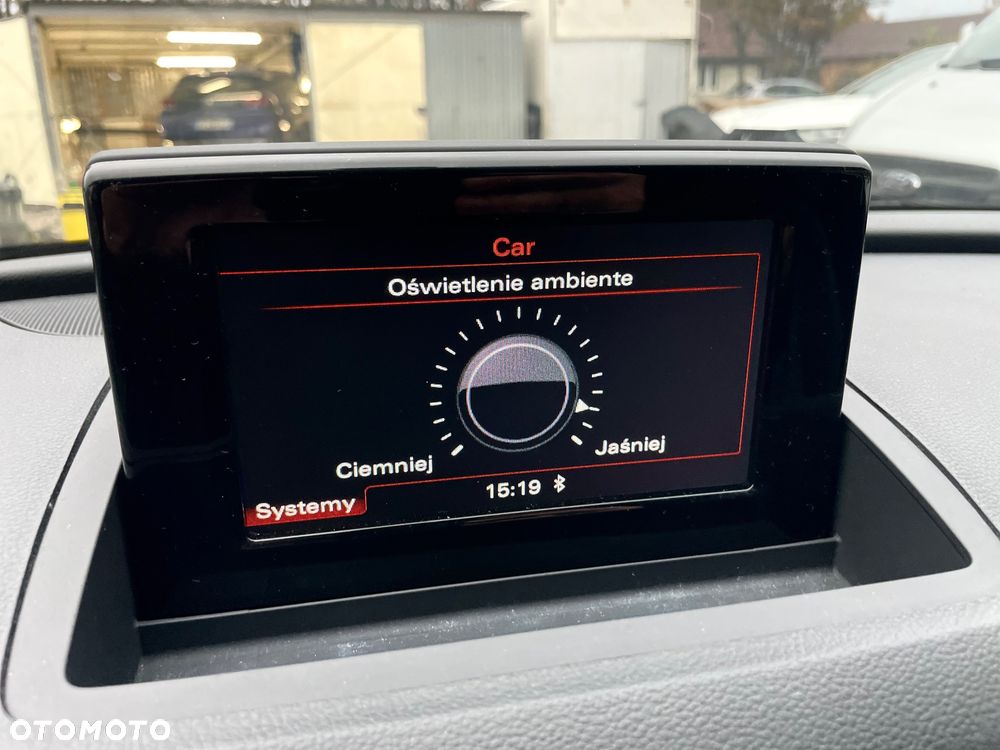 Audi Q3 - 18