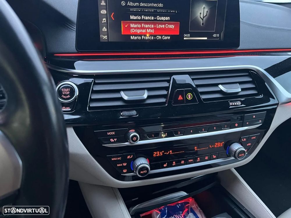 BMW 520 d Pack M Auto - 13