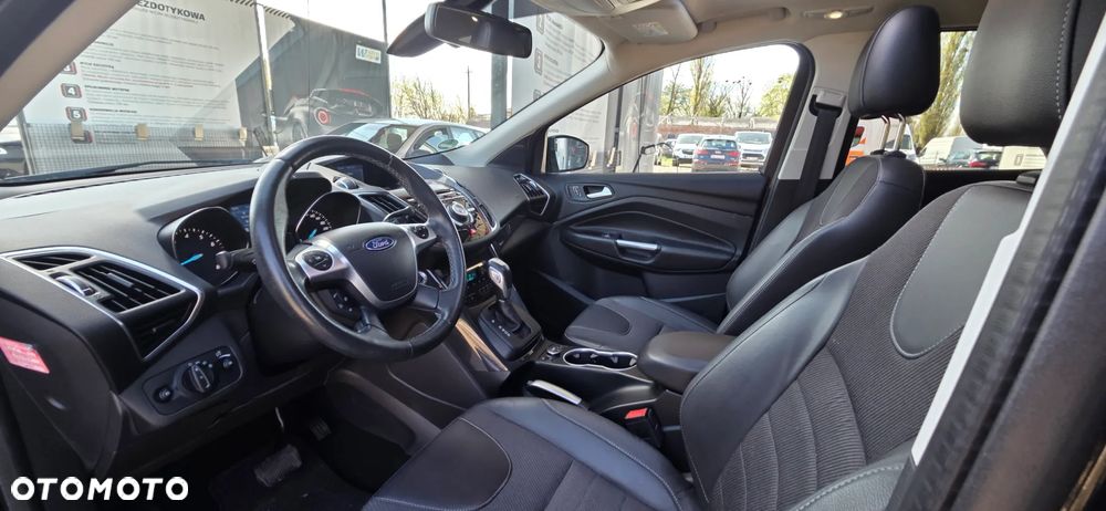 Ford Kuga 1.5 EcoBoost 4x4 Titanium - 29