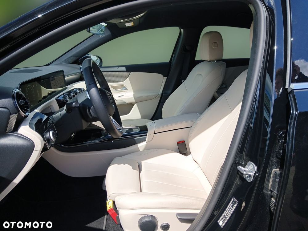 Mercedes-Benz Klasa A 200 7G-DCT Lim Progressive Advanced - 14