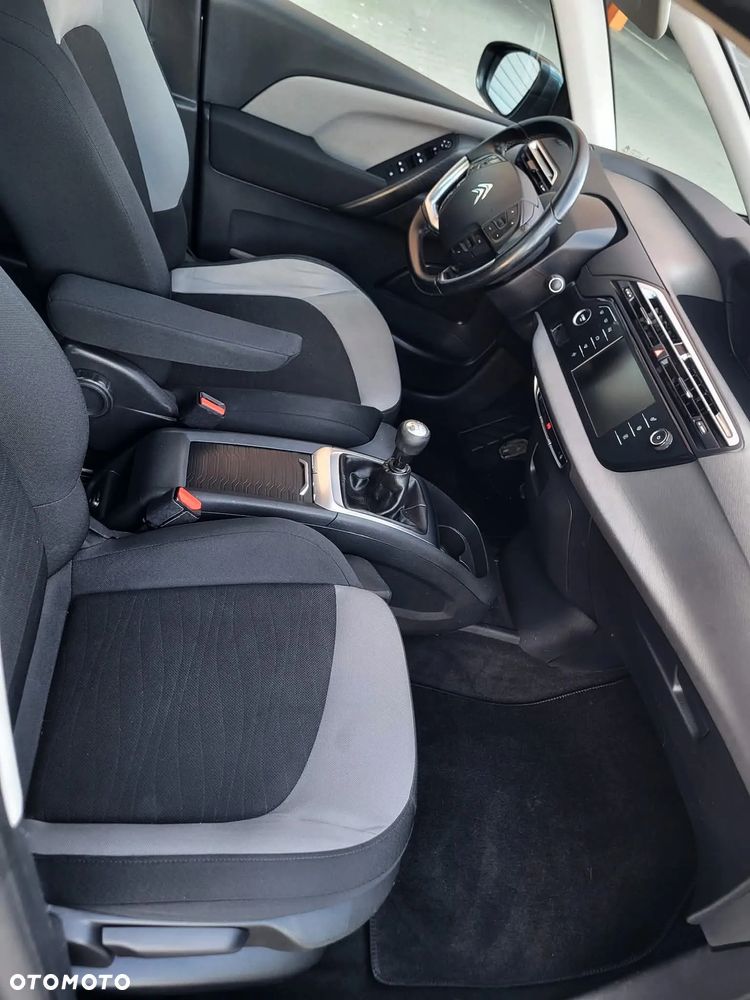 Citroën C4 Grand Picasso ver-bluehdi-150-intensive - 8