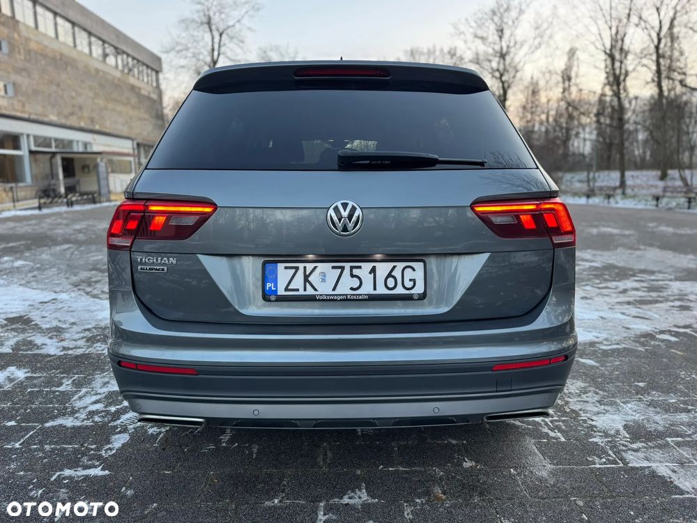 Volkswagen Tiguan Allspace 1.5 TSI EVO Comfortline DSG - 23