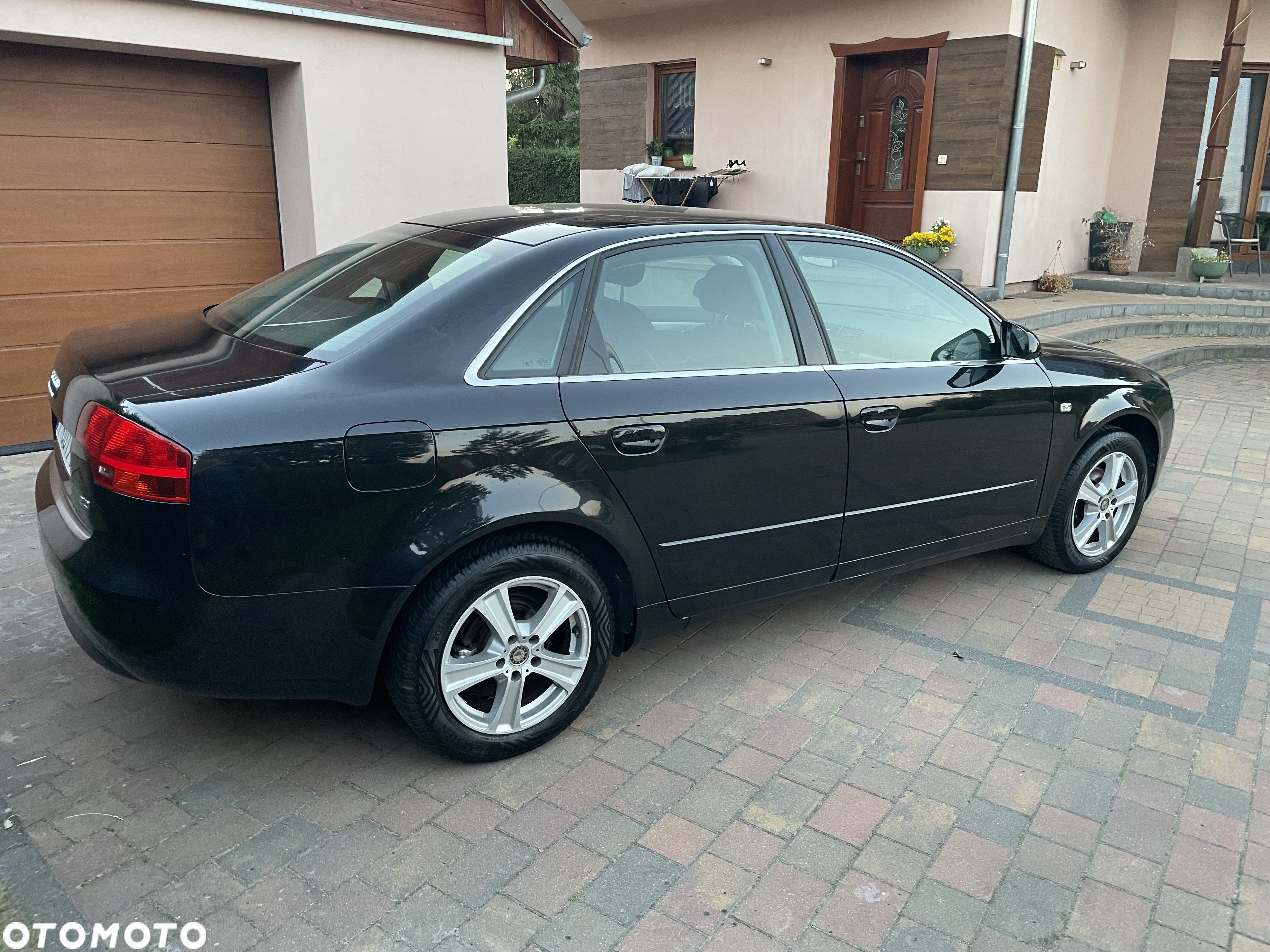 Audi A4 2.0 - 6