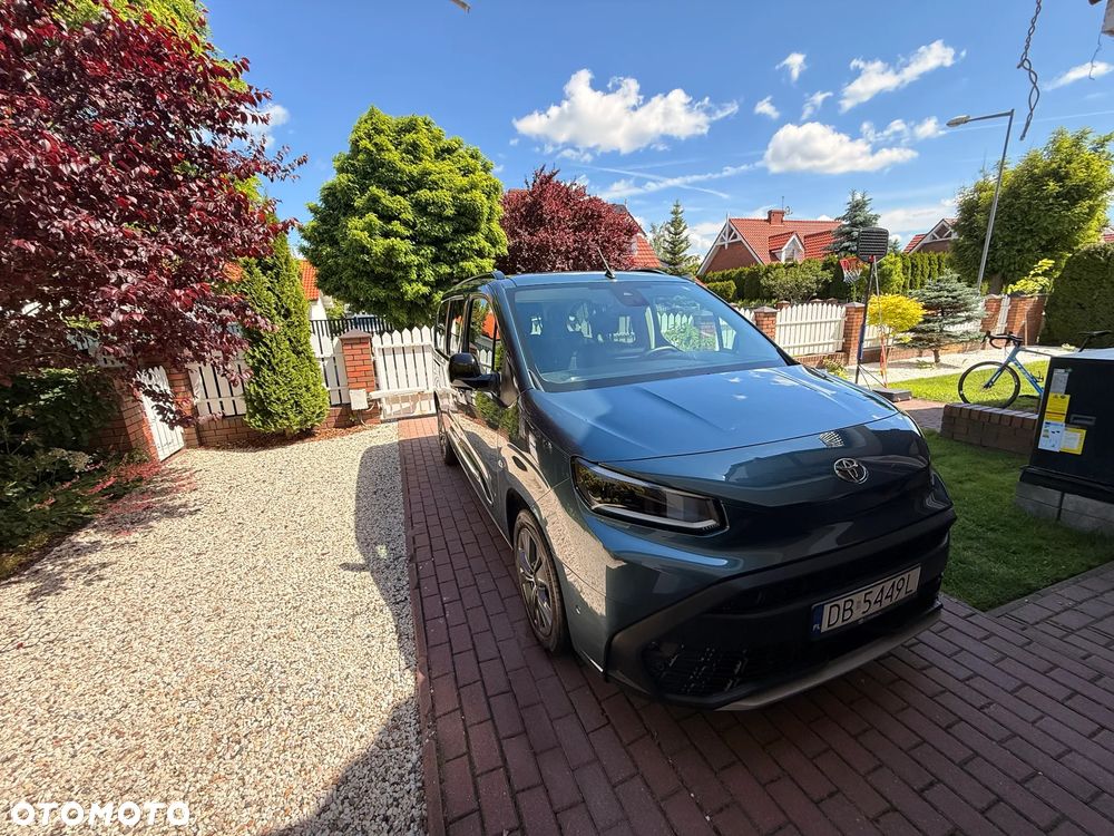 Toyota Proace City Verso 1.5 D-4D Family - 3