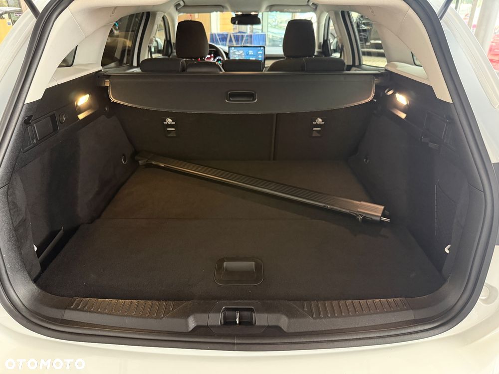 Ford Focus 1.0 EcoBoost mHEV Titanium Style - 38