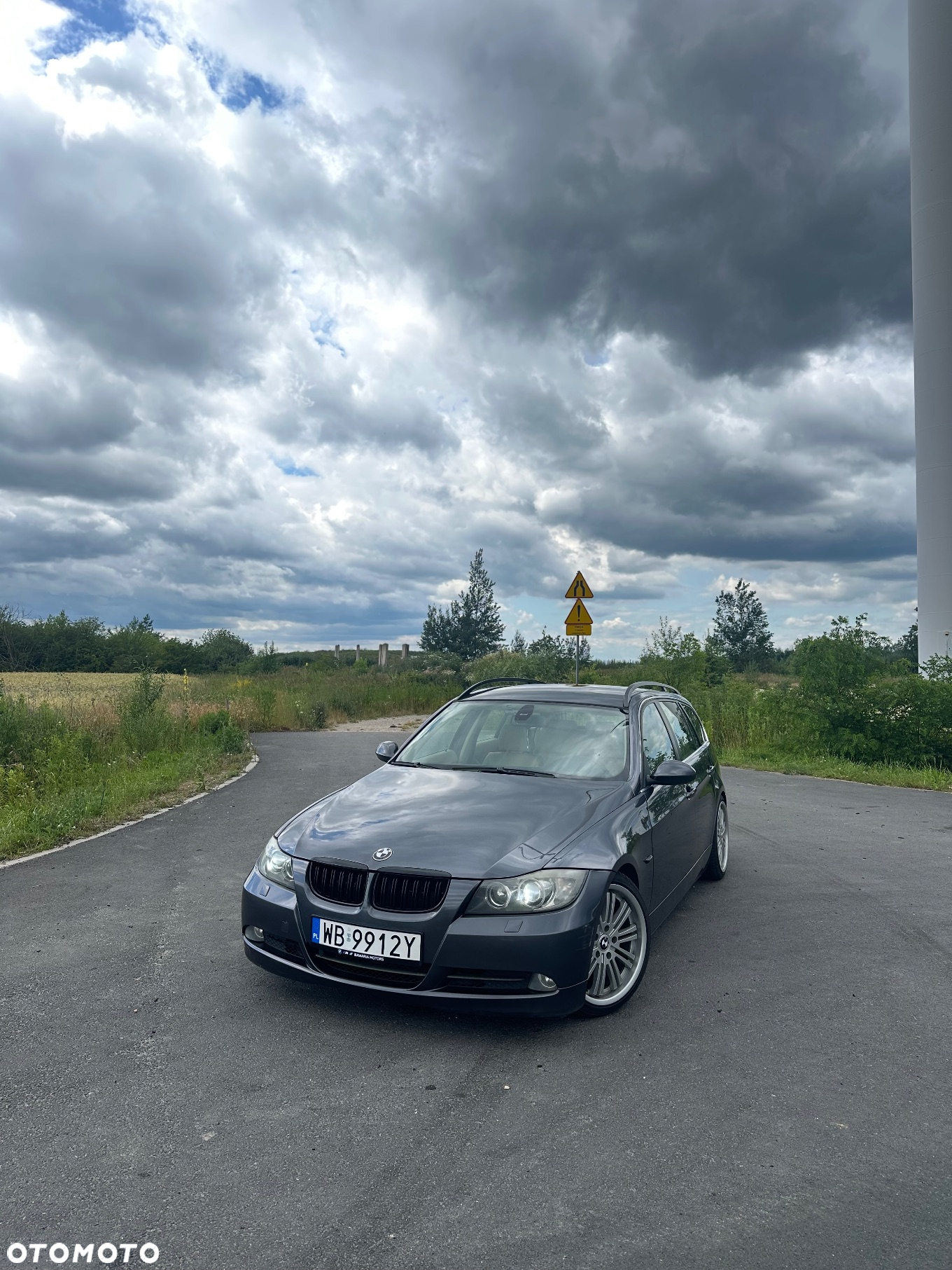 BMW Seria 3 325i Touring - 5