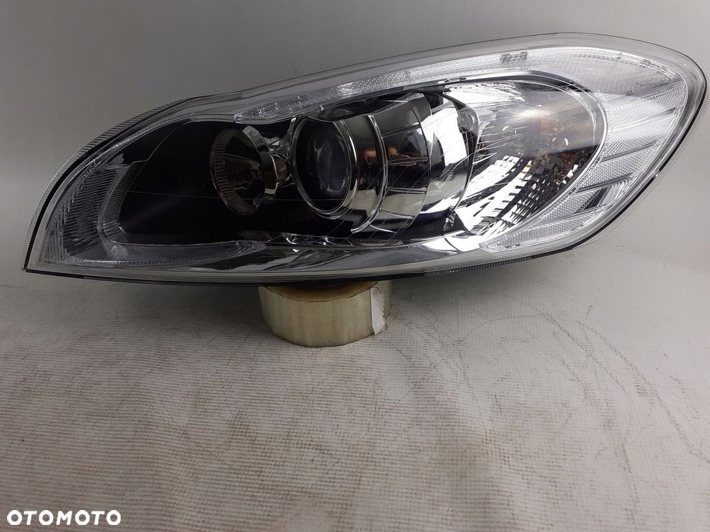 Volvo C70 IILift 11-13r Lampa lewa xenon .32206148 - 1