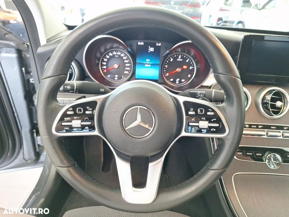 Mercedes-Benz C 220 d Aut - 9