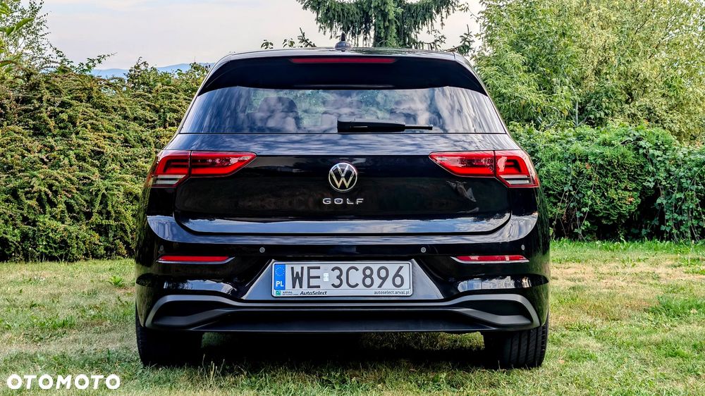 Volkswagen Golf VIII 1.5 TSI EVO Life - 11