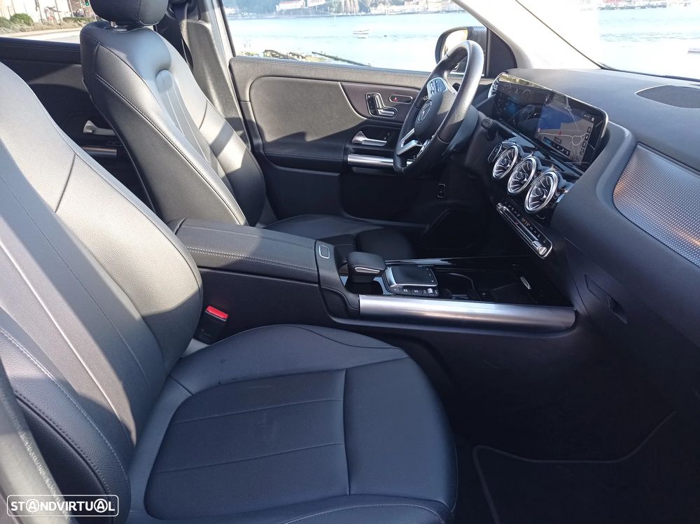 Mercedes-Benz EQA 250 - 18