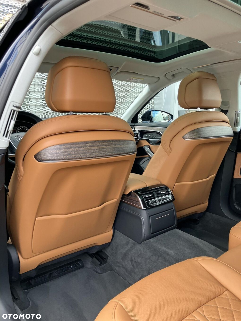 Audi A8 - 16