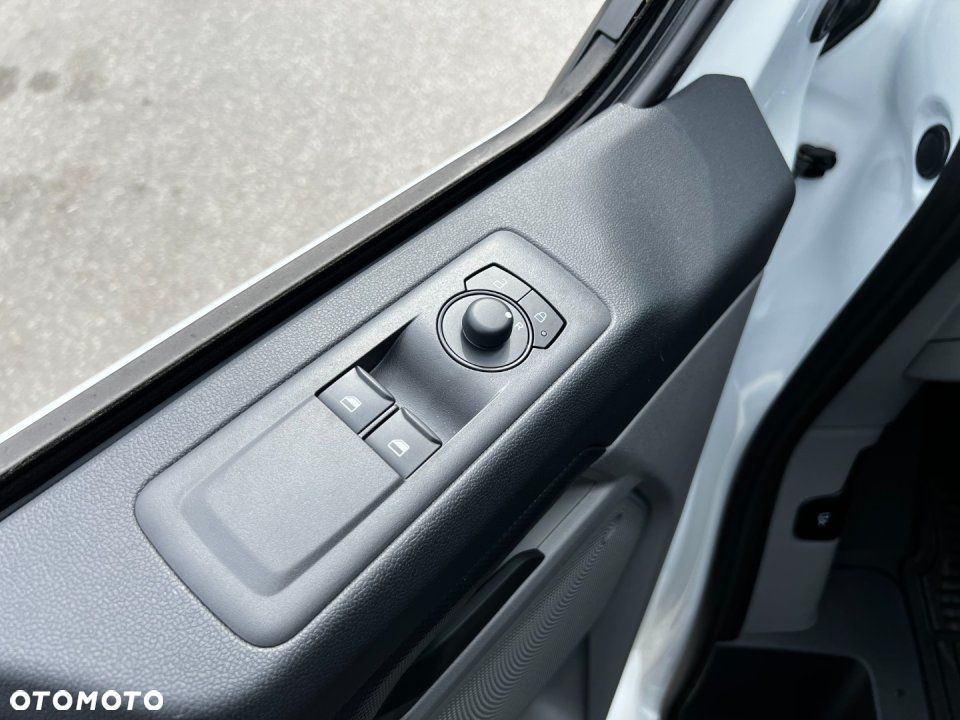Ford Transit Custom - 16