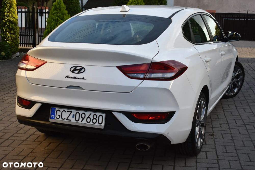 Hyundai i30 1.4 T-GDI Premiere Style - 13