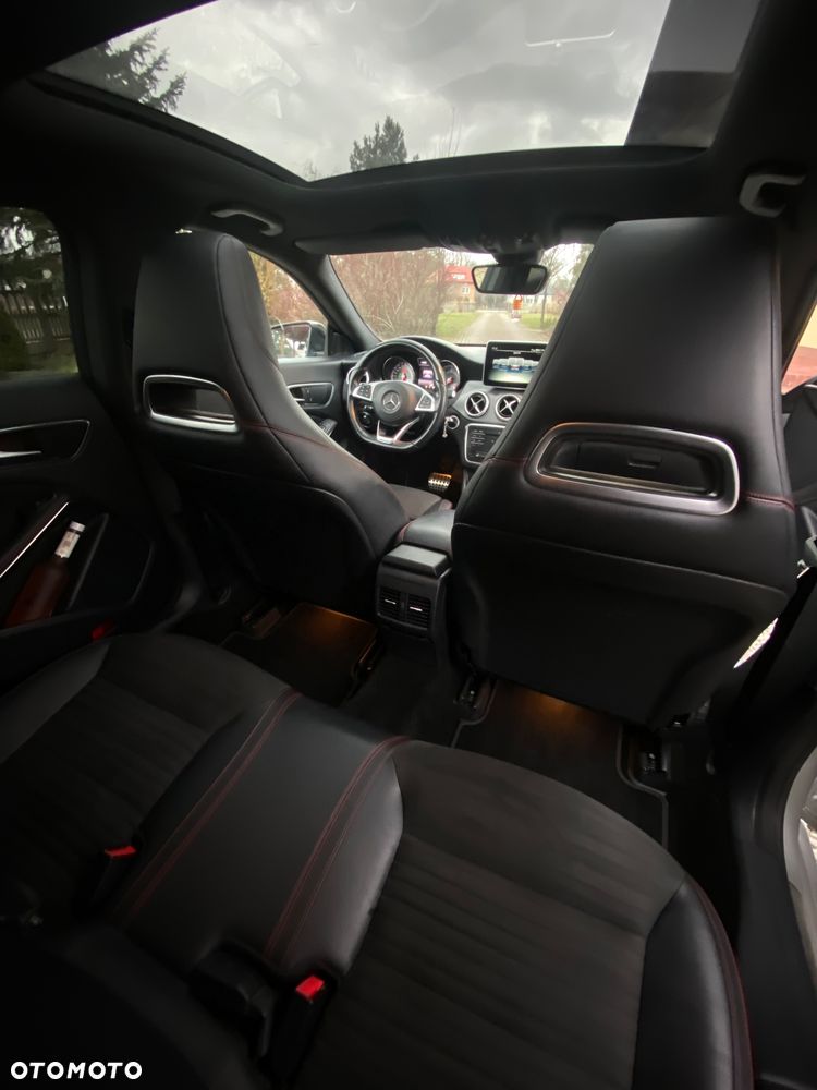 Mercedes-Benz CLA 220 d 7G-DCT AMG Line - 21