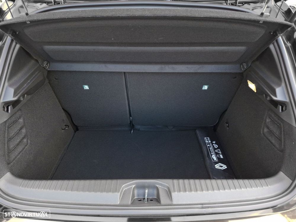 Renault Clio 1.0 TCe Techno - 24