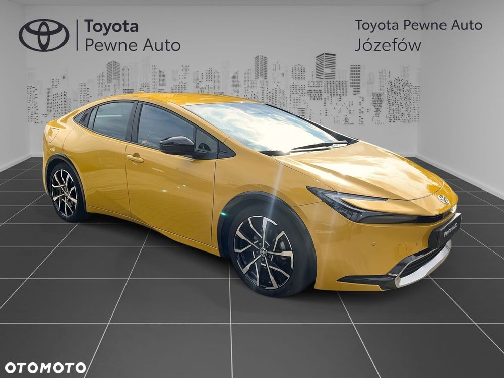 Toyota Prius - 4