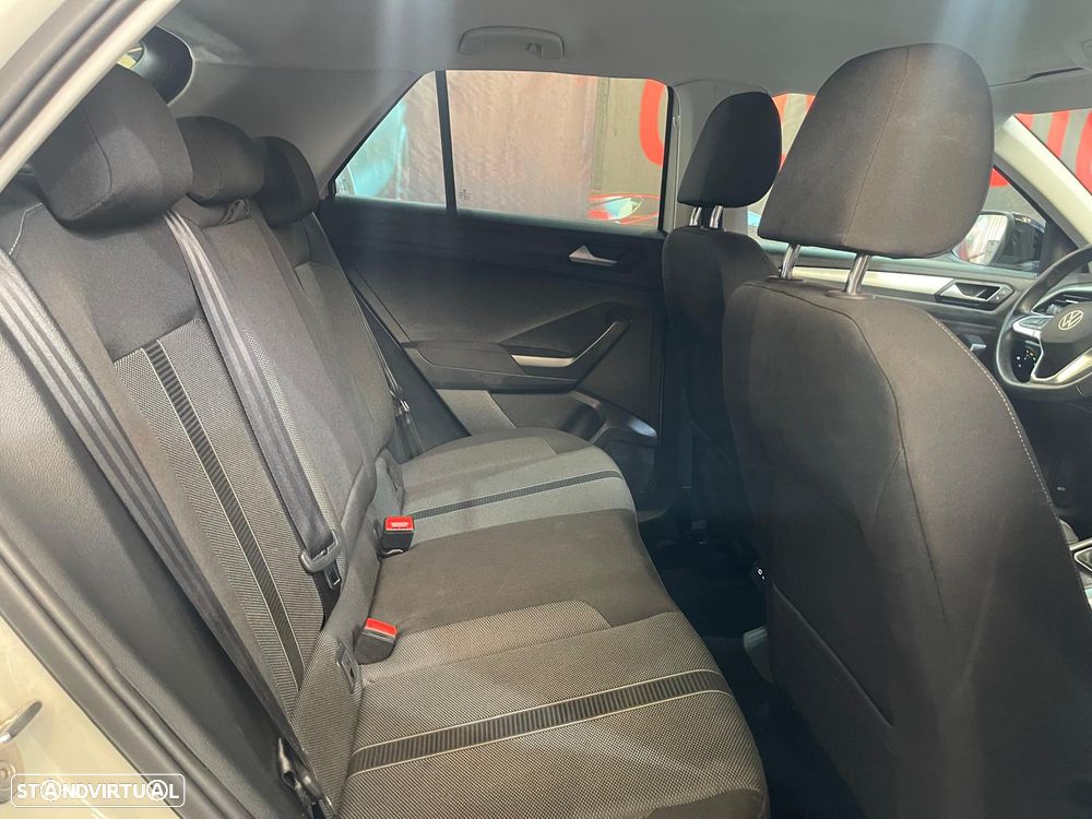 VW T-Roc 1.0 TSI Black Style - 34