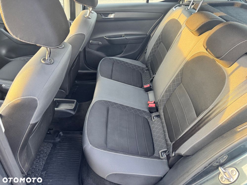 Skoda Fabia 1.0 TSI Style - 26