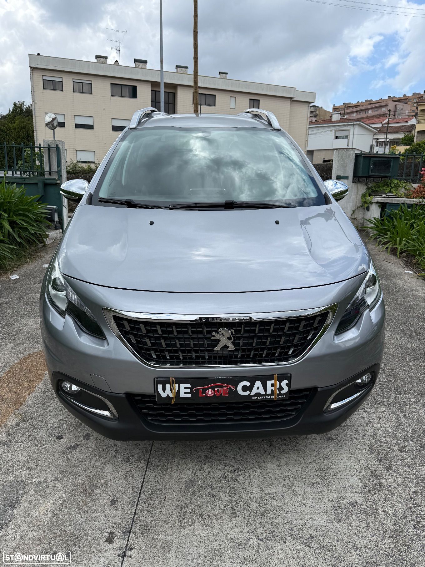 Peugeot 2008 1.2 PureTech Allure - 1