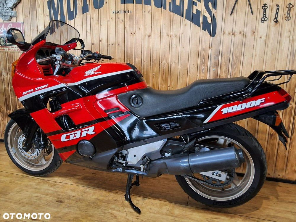 Honda CBR - 16