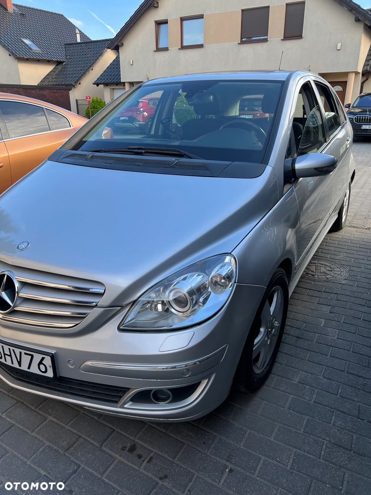 Mercedes-Benz Klasa B - 1