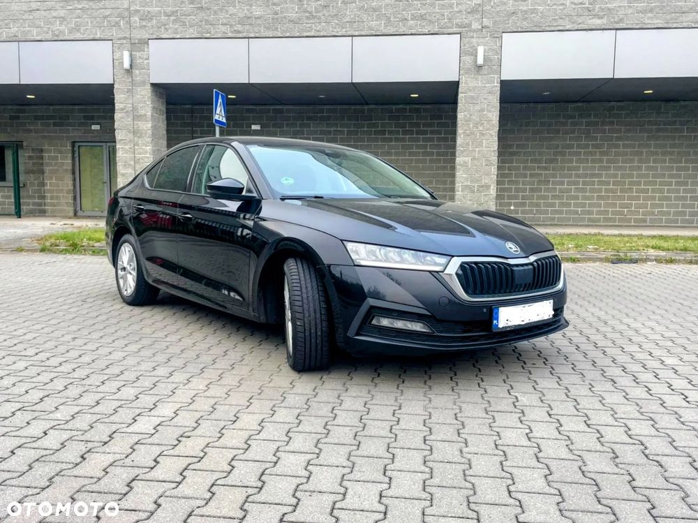 Skoda Octavia 2.0 TDI SCR Style DSG - 1