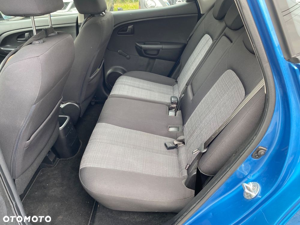 Kia Venga 1.6 CVVT Vision - 25