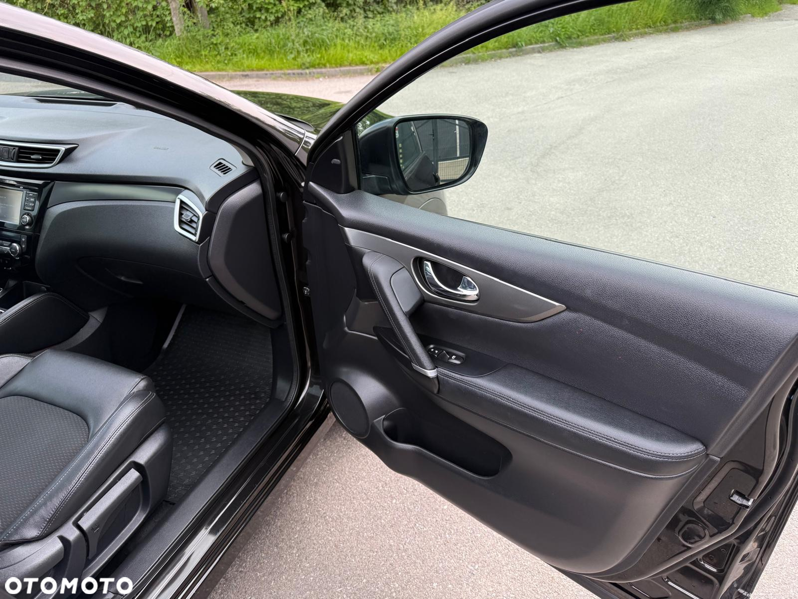 Nissan Qashqai - 14