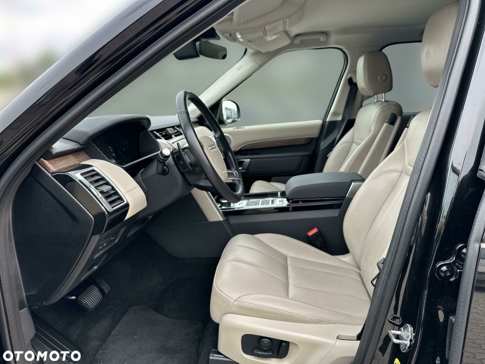 Land Rover Discovery - 10