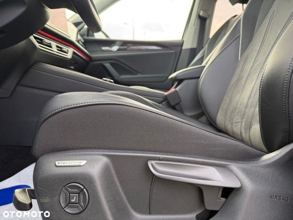 Volkswagen Tiguan 1.5 eTSI Elegance DSG - 12